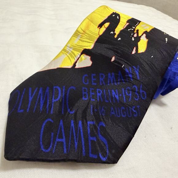 Vintage Olympic Games Silk Tie – 1936 Berlin Poster Art – Made in USA - Picture 4 of 12